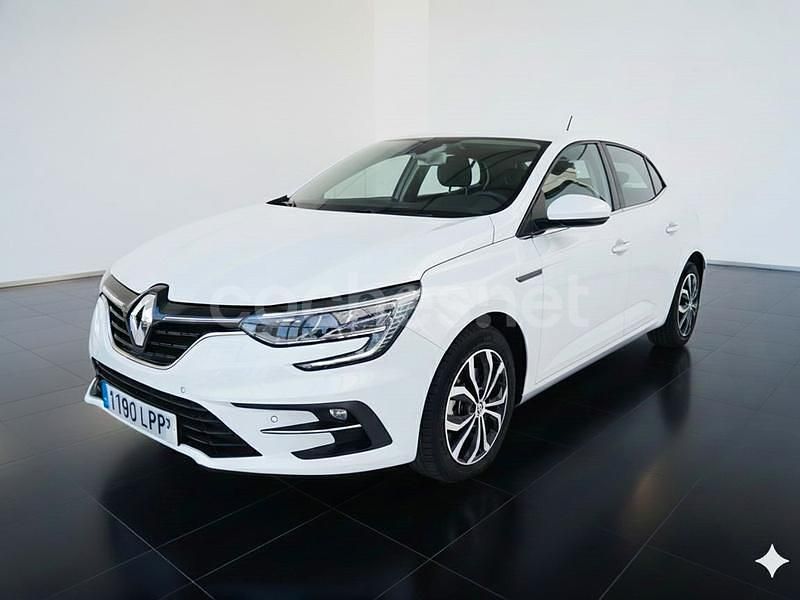 Usado Renault Mégane IV Intens 116 CV (85 kW) 2021 Blanco Berlina