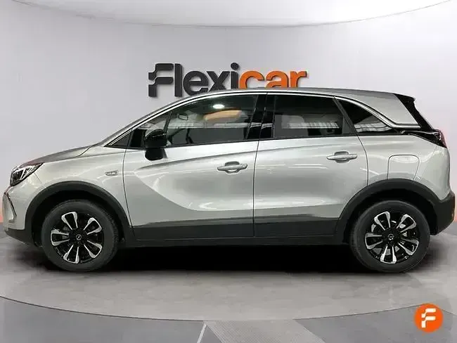 Usado Opel Crossland Elegance 110 CV (80 kW) 2024 Gris SUV