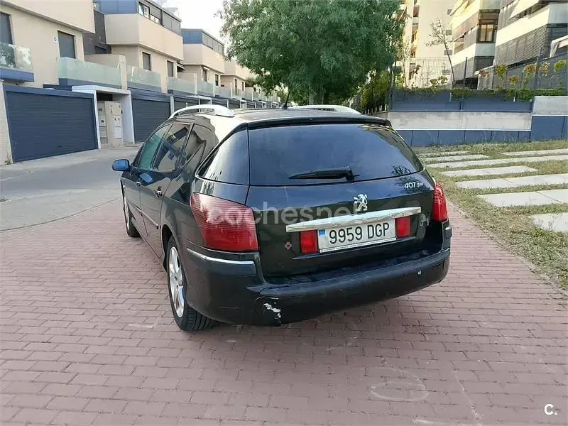 Usado Peugeot 407 Sport 136 CV (100 kW) 2005 Negro Familiar