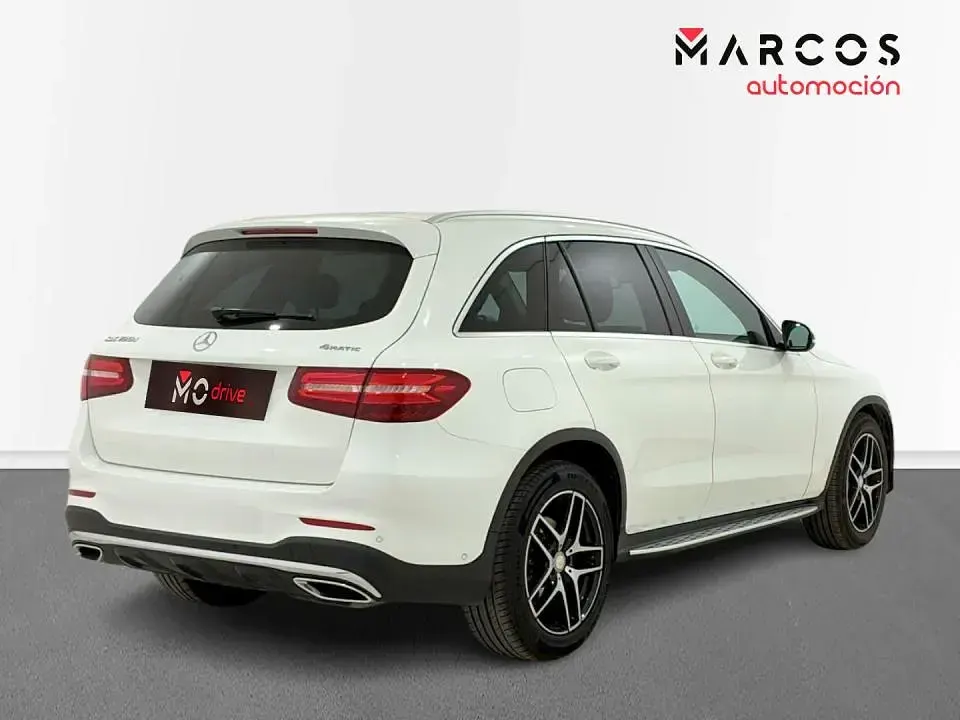 Usado Mercedes GLC220 AMG line 170 CV (125 kW) 2016 SUV