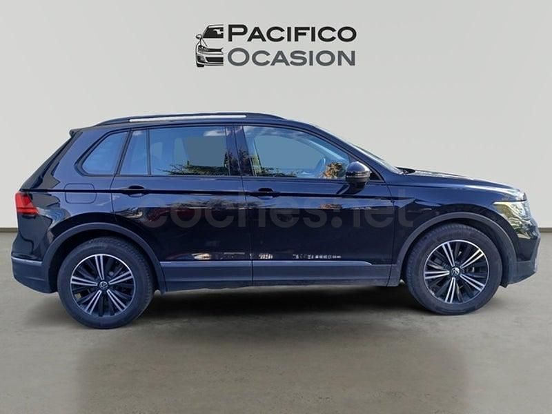 Usado VW Tiguan Life 150 CV (110 kW) 2021 Negro SUV