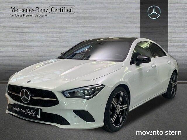 Blanco Usado 2023 Mercedes CLA180 Progressive Berlina | 33.950 € (Un poco caro) - Imagen 1/4