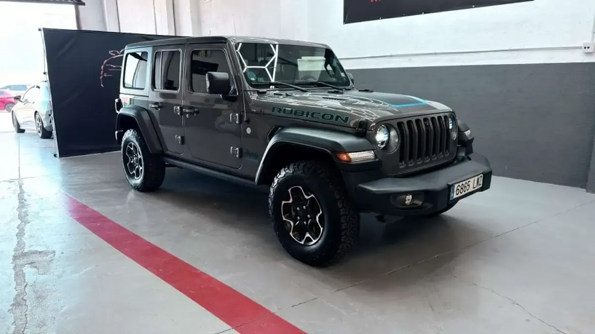 Usado Jeep Wrangler Unlimited Rubicon 381 CV (280 kW) 2022 Gris SUV