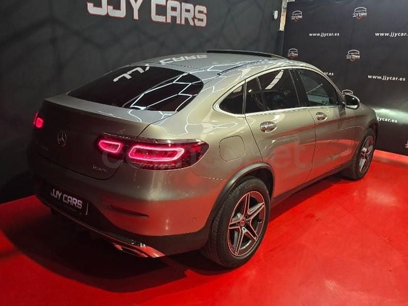 Usado Mercedes GLC300 245 CV (180 kW) 2022 Gris / plata Coupe