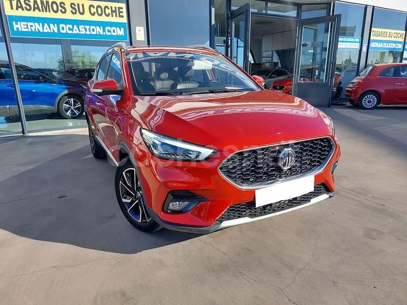 Rojo Usado 2023 MG ZS Luxury Berlina | 14.990 € (Precio justo) - Imagen 1/4