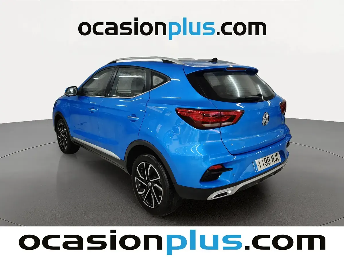 Usado MG ZS Luxury 111 CV (81 kW) 2023 Azul SUV