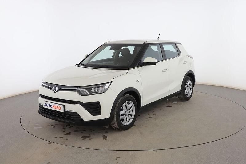 Blanco Usado 2021 Ssangyong (KGM) Tivoli SUV | 13.599 € (Precio justo) - Imagen 1/3