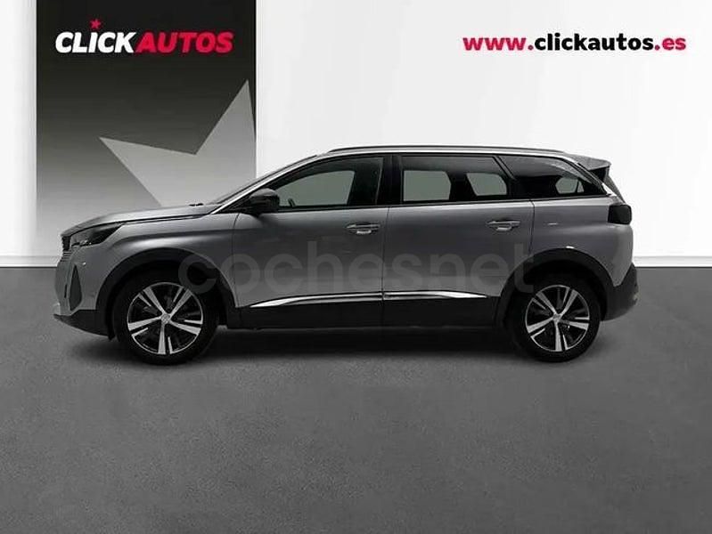 Usado Peugeot 5008 Allure 130 CV (95 kW) 2023 Gris / plata SUV