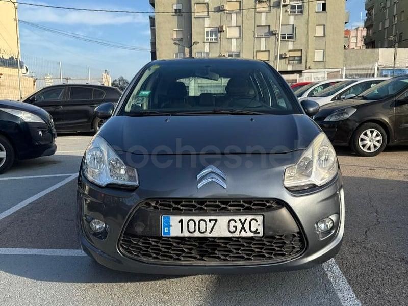 Usado Citroën C3 Exclusive 90 CV (66 kW) 2010 Gris / plata Berlina