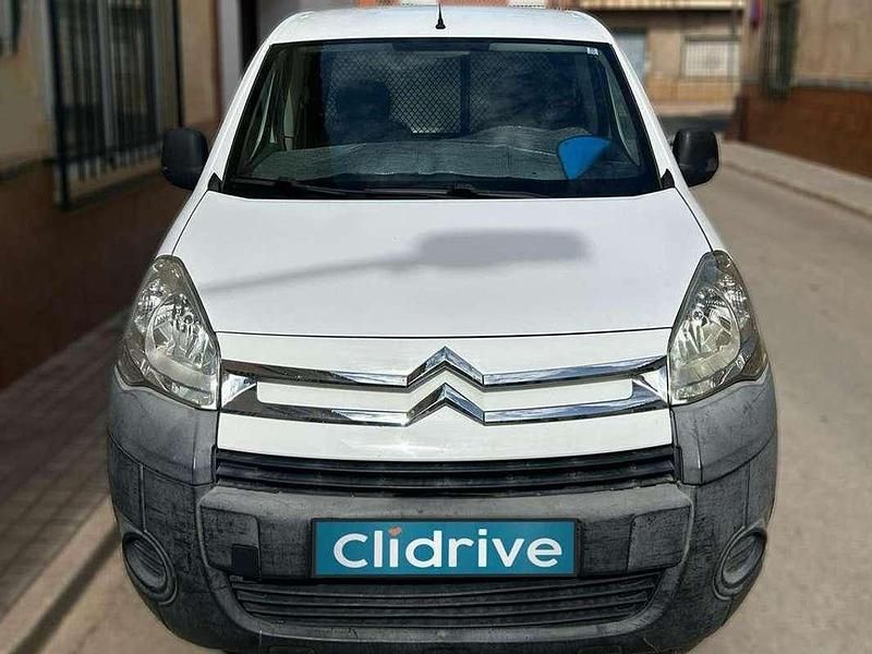 Usado Citroën Berlingo 75 CV (55 kW) 2010 Blanco Monovolumen