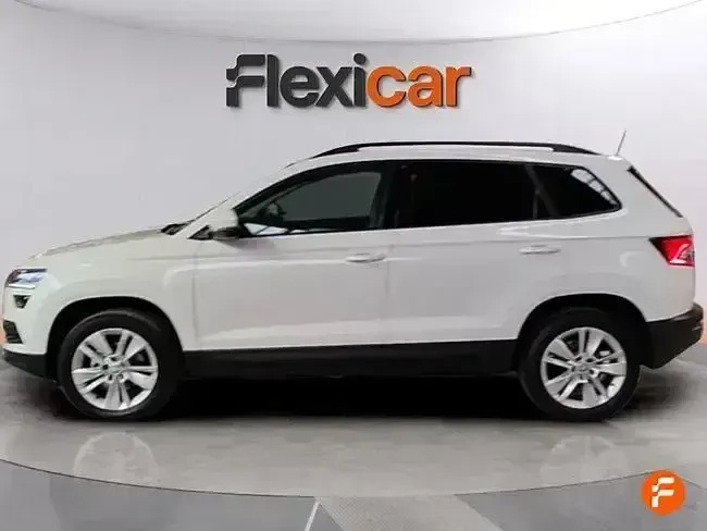 Usado Skoda Karoq Ambition 115 CV (84 kW) 2019 Blanco SUV
