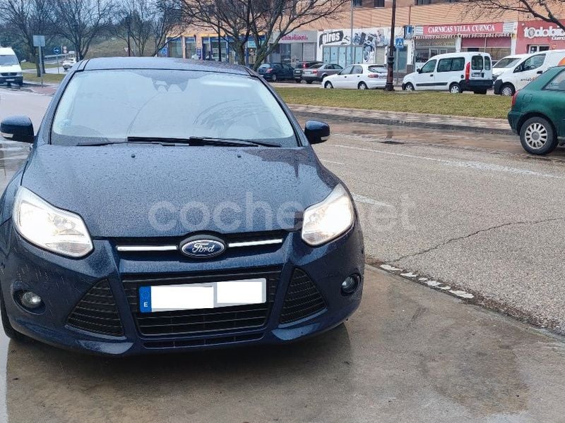 Negro Usado 2014 Ford Focus Sport Berlina | 7400 € (Precio justo) - Imagen 1/4