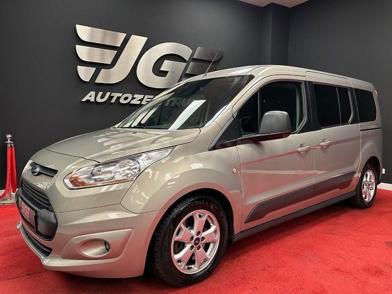 Usado Ford Grand Tourneo Connect Trend 115 CV (84 kW) 2015 Beige Monovolumen