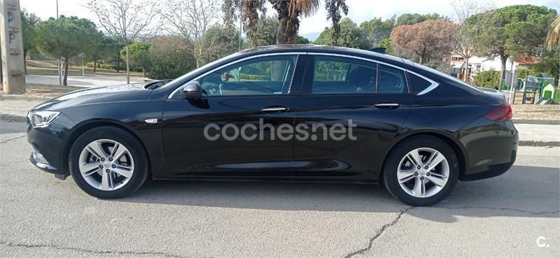 Negro Usado 2017 Opel Insignia Excellence Berlina | 7700 € (Buen precio) - Imagen 1/4