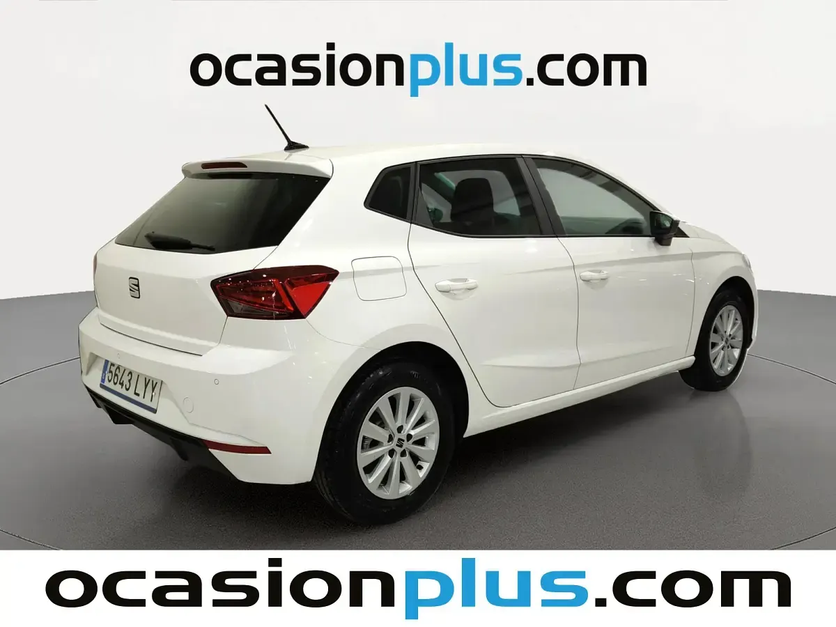 Usado Seat Ibiza Style 110 HP (80 kW) 2022 Branco Citadino