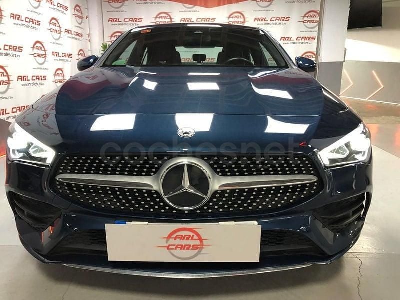 Usado Mercedes CLA200 163 HP (119 kW) 2020 Azul Sedan