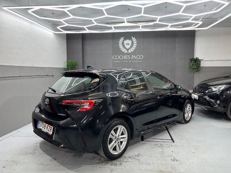 Usado Toyota Corolla Active 122 CV (89 kW) 2019 Negro Berlina