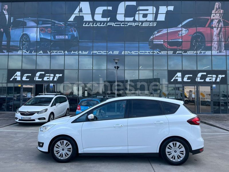 Usado Ford C-MAX Trend 120 CV (88 kW) 2019 Blanco Monovolumen
