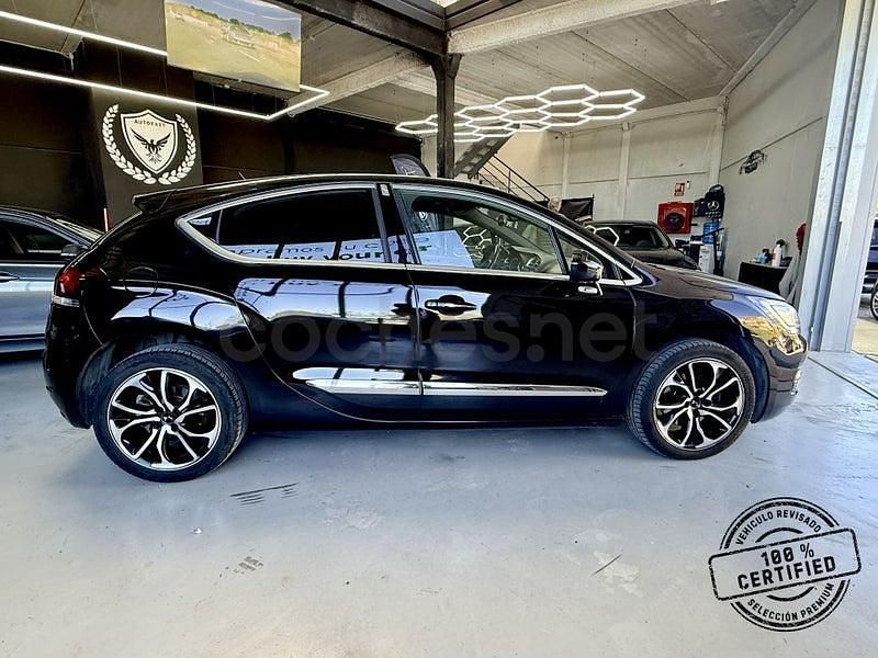 Usado DS Automobiles DS4 Crossback 165 CV (121 kW) 2018 Negro SUV