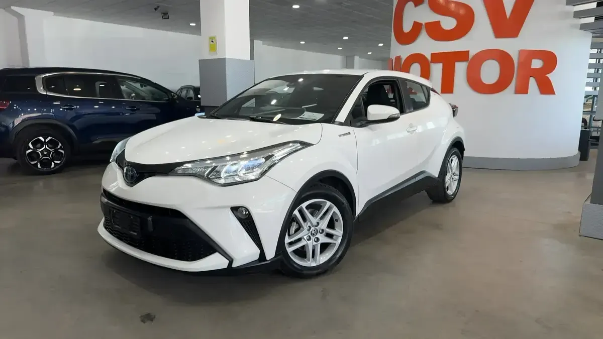 Usado Toyota C-HR Active 122 CV (89 kW) 2020 Blanco SUV
