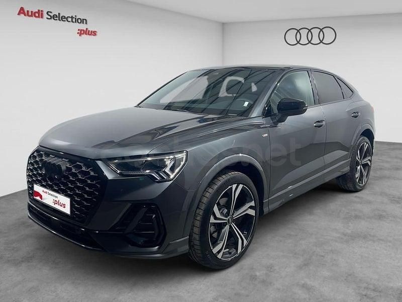 Usado Audi Q3 Sportback Ambiente 150 CV (110 kW) 2025 Gris / plata SUV
