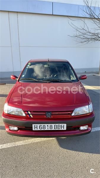 Usado Peugeot 306 135 CV (99 kW) 1998 Rojo Berlina