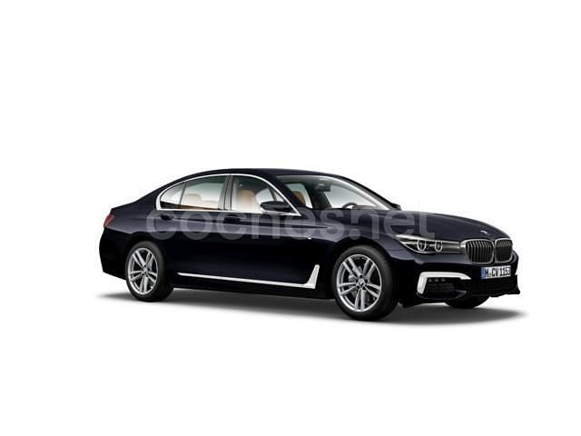 Usado BMW 740 Comfort Edition 320 CV (235 kW) 2017 Negro Berlina