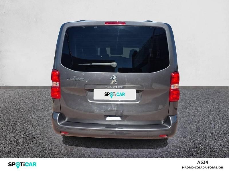 Usado Peugeot Traveller Active 120 CV (88 kW) 2020 Gris Monovolumen