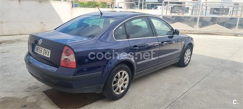 Brugt VW Passat Edition 130 HK (95 kW) 2006 Blå Sedan