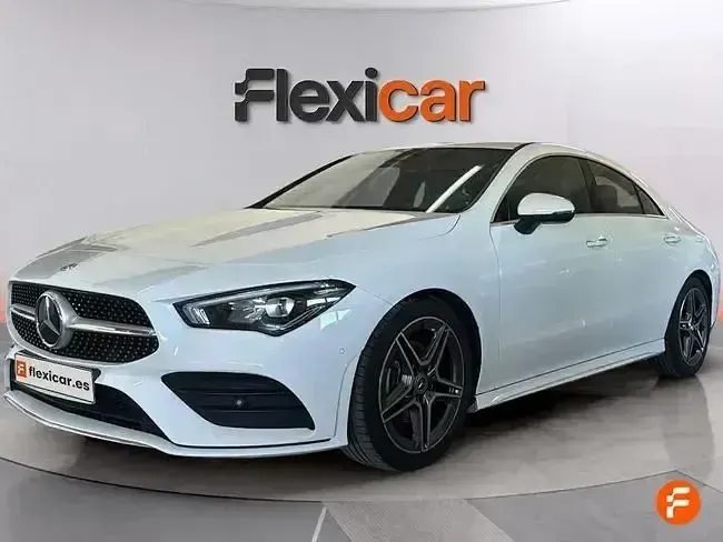 Occasion Mercedes CLA180 136 PK (100 kW) 2022 Wit Sedan