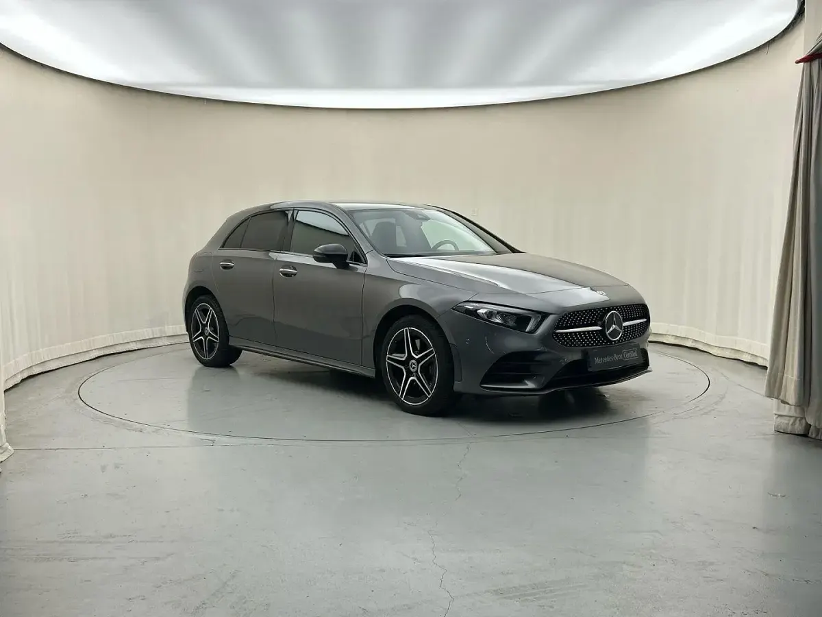 Usado Mercedes A250 218 CV (160 kW) 2022 Gris