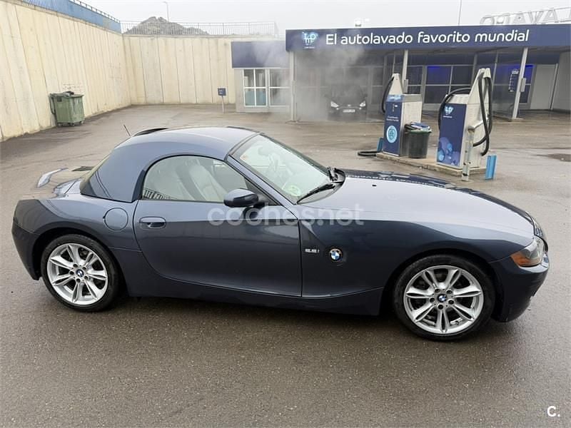 Usado BMW Z4 170 CV (125 kW) 2005 Azul Descapotable