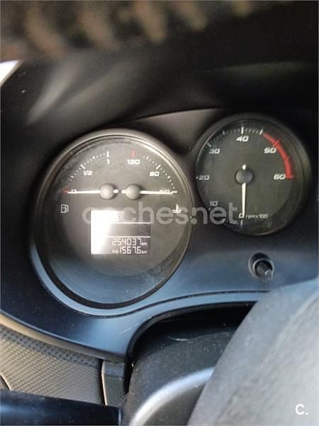 Blanco Usado 2009 Seat Leon Ecomotive Berlina | 3950 € (Buen precio) - Imagen 1/4