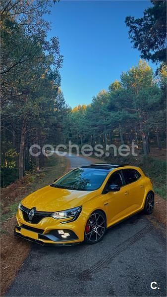 Amarillo Usado 2019 Renault Mégane IV Trophy Berlina | 35.500 € - Imagen 1/4