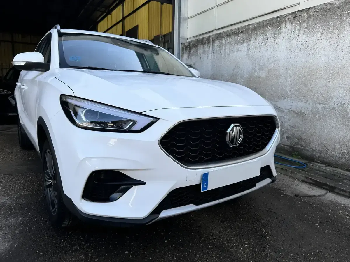 Usado MG ZS Comfort 106 CV (77 kW) 2024 Blanco SUV