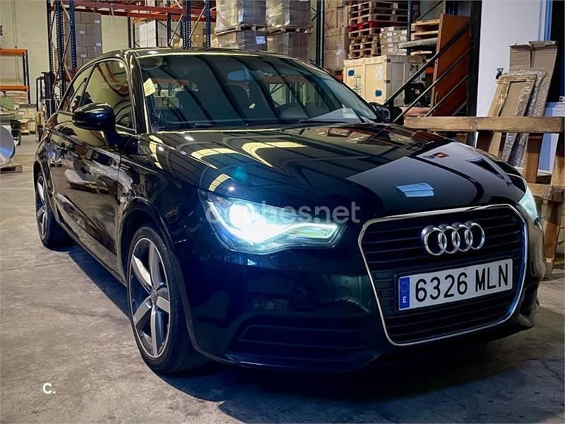 Usado Audi A1 Ambition 105 CV (77 kW) 2012 Negro Utilitario