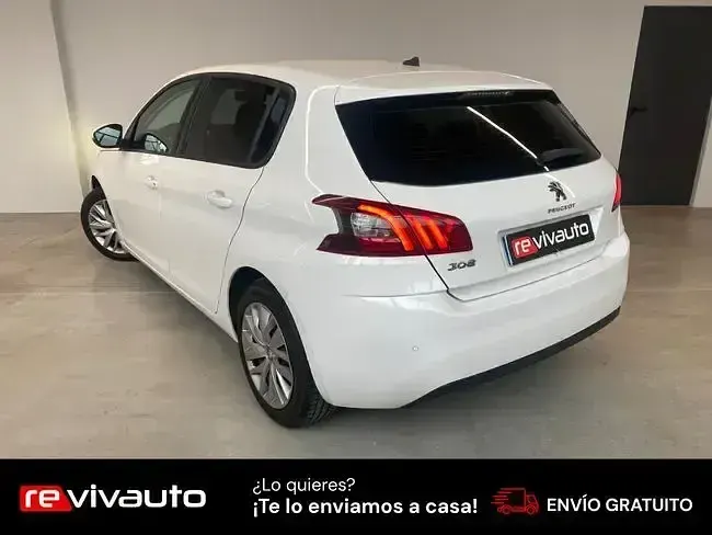Usado Peugeot 308 Business-Line 111 CV (81 kW) 2019 Blanco Berlina