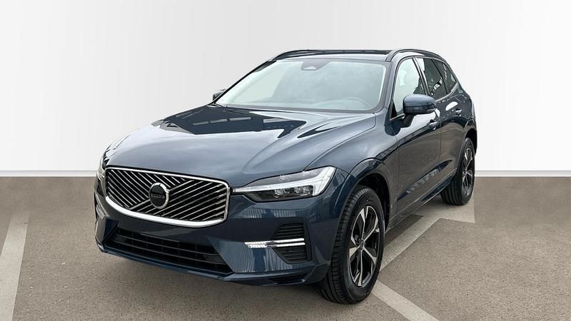 Azul Usado 2025 Volvo XC60 Core SUV | 53.900 € (Caro) - Imagen 1/4