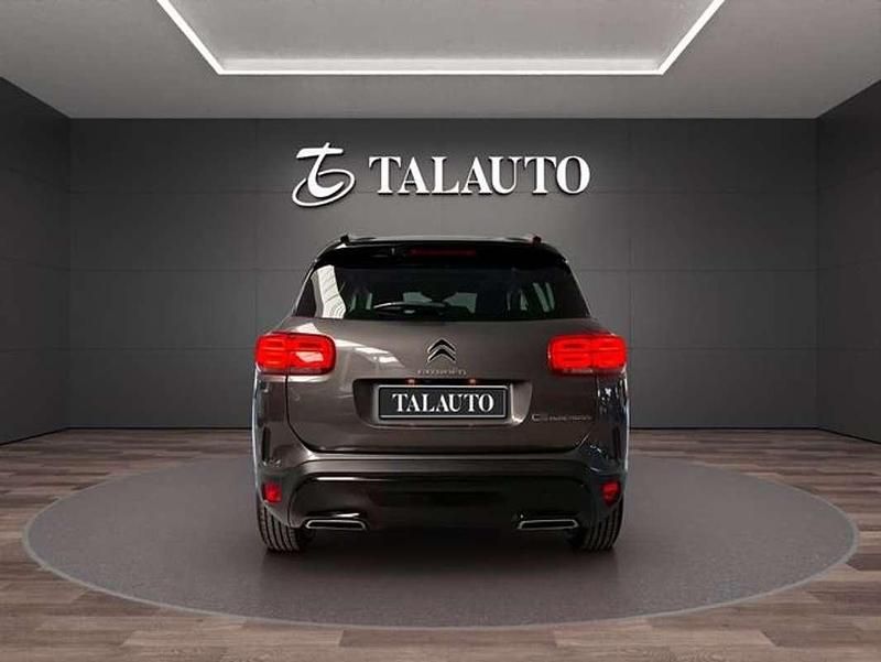 Usado Citroën C5 Aircross Comfort 177 CV (130 kW) 2019 Gris SUV