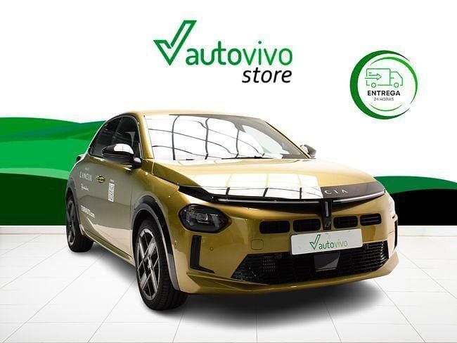 Usado Lancia Ypsilon 100 CV (73 kW) 2025 Marrón Utilitario