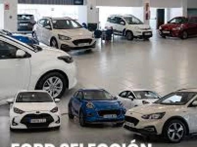 Usado Ford Tourneo Titanium 150 CV (110 kW) 2025 Monovolumen Monovolumen