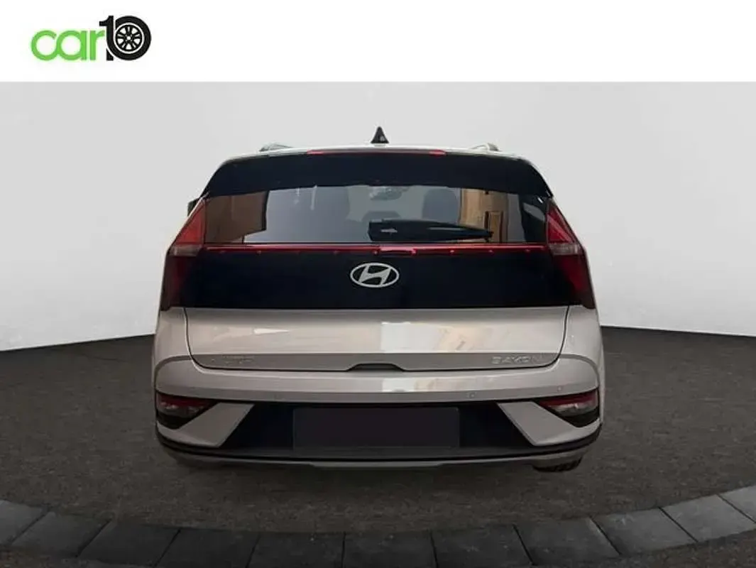 Usado Hyundai Bayon 80 CV (58 kW) 2025 Gris SUV