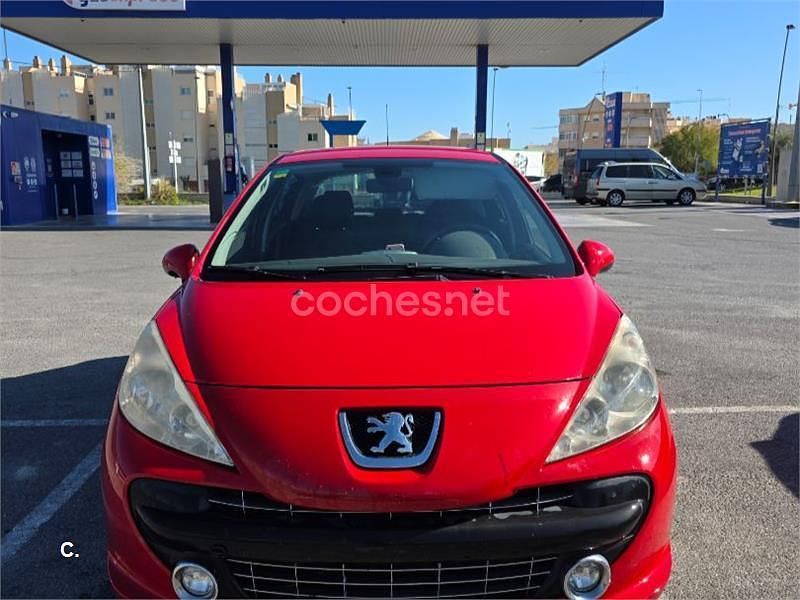 Usado Peugeot 207 Sport 90 CV (66 kW) 2009 Rojo Berlina