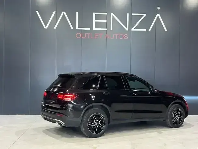 Usado Mercedes GLC300de 333 CV (244 kW) 2022 Negro SUV
