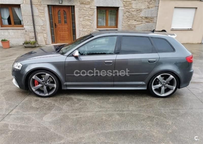 Usado Audi RS3 340 CV (250 kW) 2011 Gris / plata Berlina