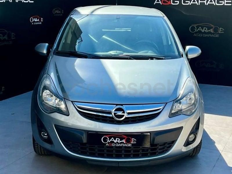 Usado Opel Corsa Expression 75 CV (55 kW) 2015 Gris / plata Utilitario