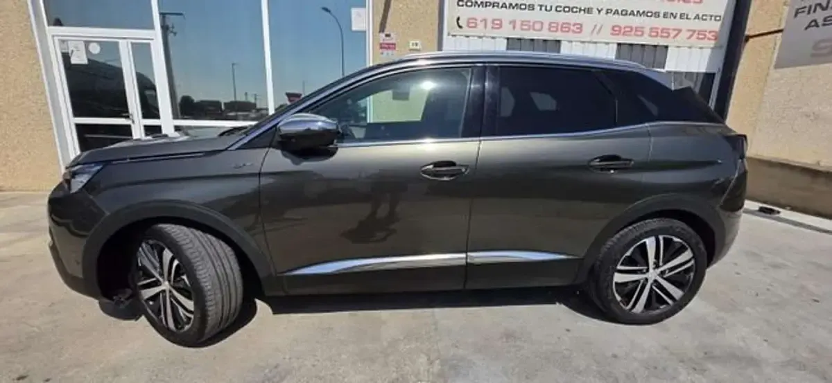 Usado Peugeot 3008 GTi 179 CV (131 kW) 2020 Verde SUV