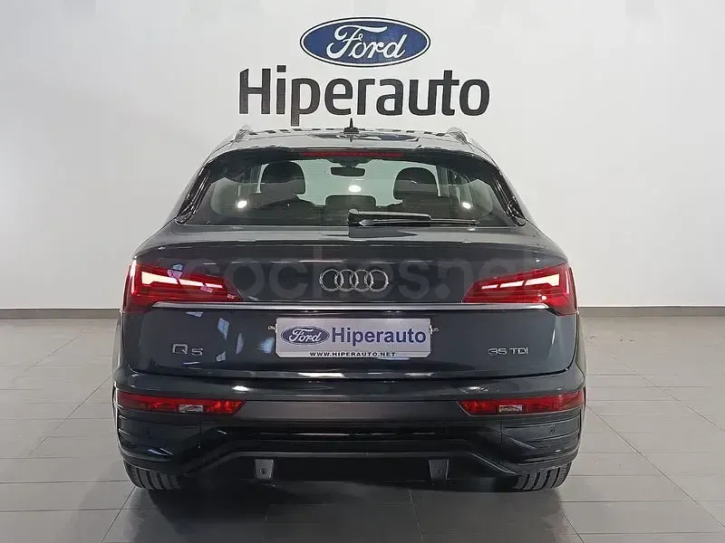 Usado Audi Q5 Sportback Advanced Plus 163 CV (119 kW) 2023 Gris / plata SUV