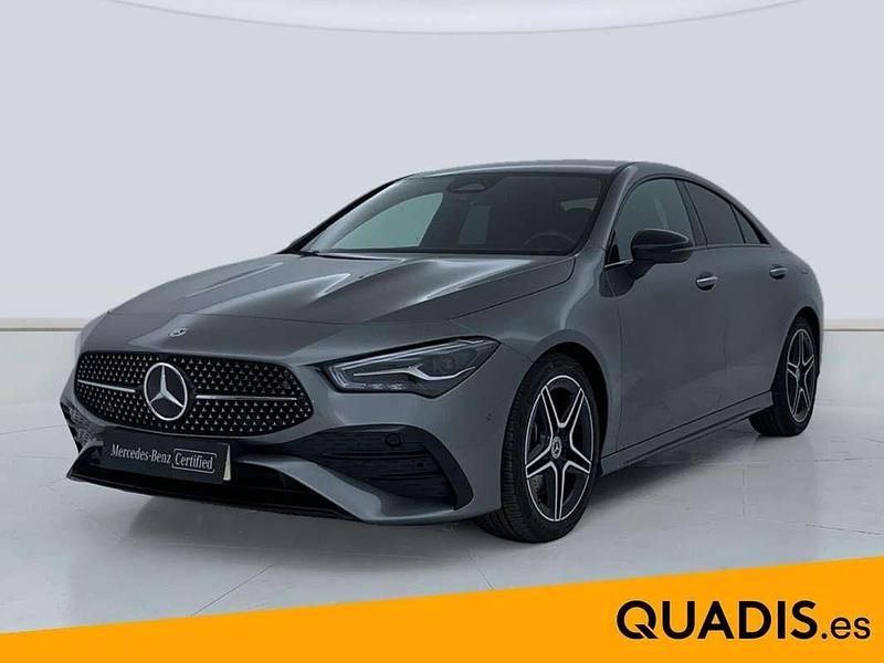 Gris Usado 2024 Mercedes CLA200 Coupe | 38.900 € (Buen precio) - Imagen 1/4