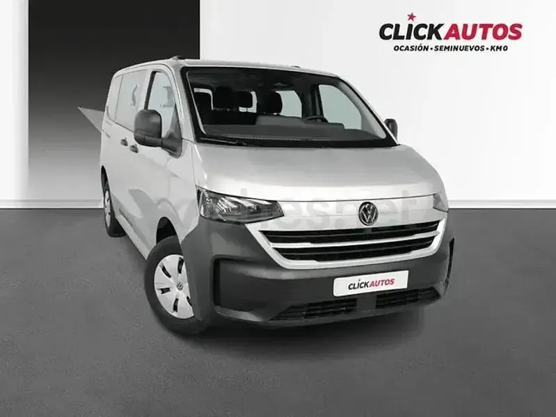 Usado VW Caravelle 150 CV (110 kW) 2025 Gris / plata Van